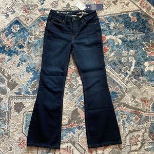 Boot cut jeans